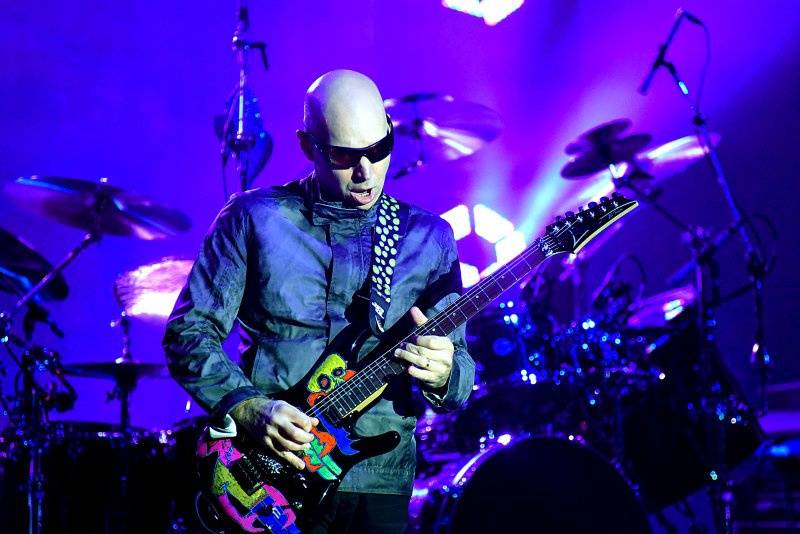 Joe Satriani a Dan Patlansky byli hvězdami kytarového večírku ve Foru Karlín