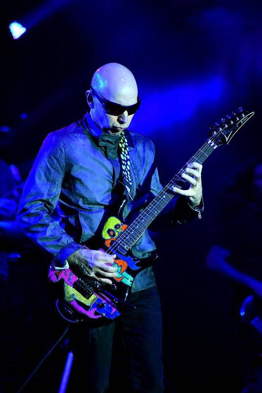 Joe Satriani a Dan Patlansky byli hvězdami kytarového večírku ve Foru Karlín