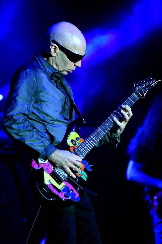 Joe Satriani a Dan Patlansky byli hvězdami kytarového večírku ve Foru Karlín