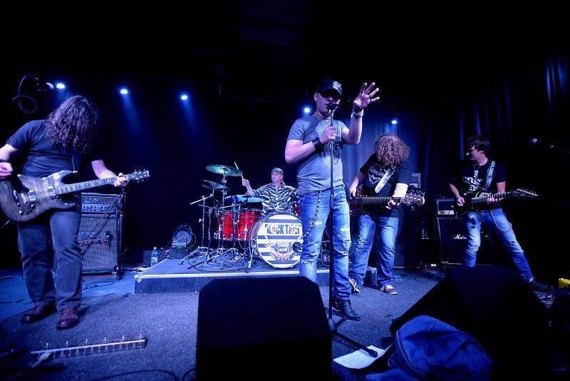 House Of Lords rozvášnili pražskou Novou Chmelnici