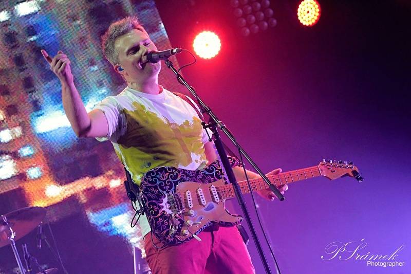 Kryštof roztloukl Srdcebeat v Ostravě: balónky, létající Richard Krajčo a velká show