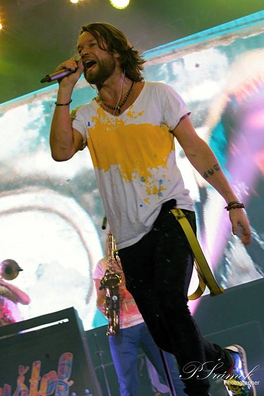 Kryštof roztloukl Srdcebeat v Ostravě: balónky, létající Richard Krajčo a velká show