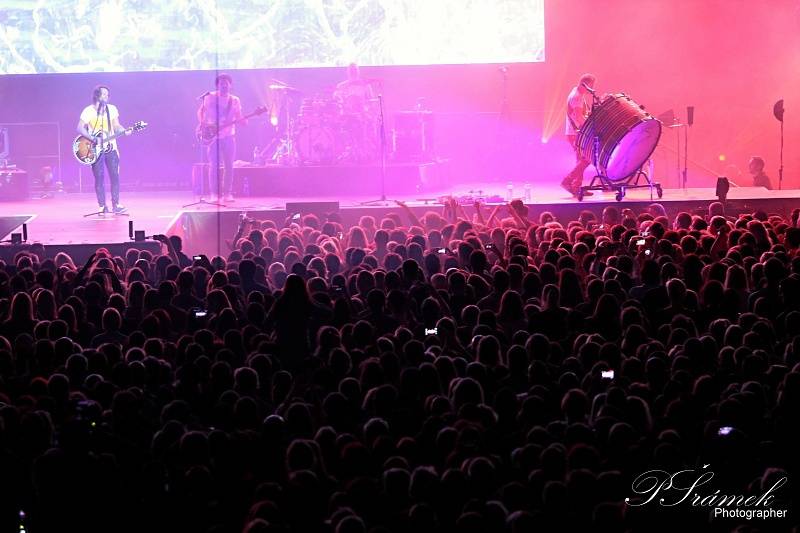 Kryštof roztloukl Srdcebeat v Ostravě: balónky, létající Richard Krajčo a velká show