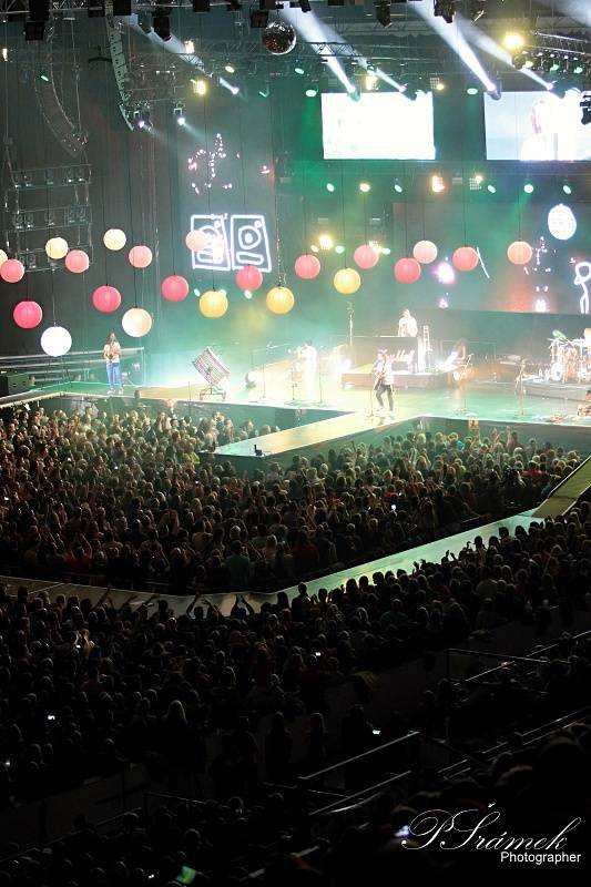 Kryštof roztloukl Srdcebeat v Ostravě: balónky, létající Richard Krajčo a velká show