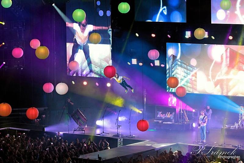 Kryštof roztloukl Srdcebeat v Ostravě: balónky, létající Richard Krajčo a velká show