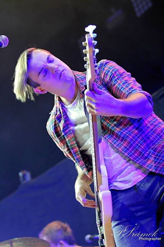 Kryštof roztloukl Srdcebeat v Ostravě: balónky, létající Richard Krajčo a velká show