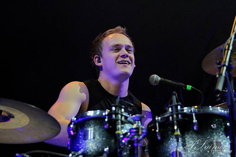 Kryštof roztloukl Srdcebeat v Ostravě: balónky, létající Richard Krajčo a velká show