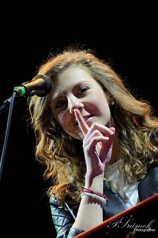 Kryštof roztloukl Srdcebeat v Ostravě: balónky, létající Richard Krajčo a velká show