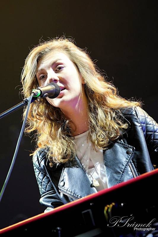 Kryštof roztloukl Srdcebeat v Ostravě: balónky, létající Richard Krajčo a velká show