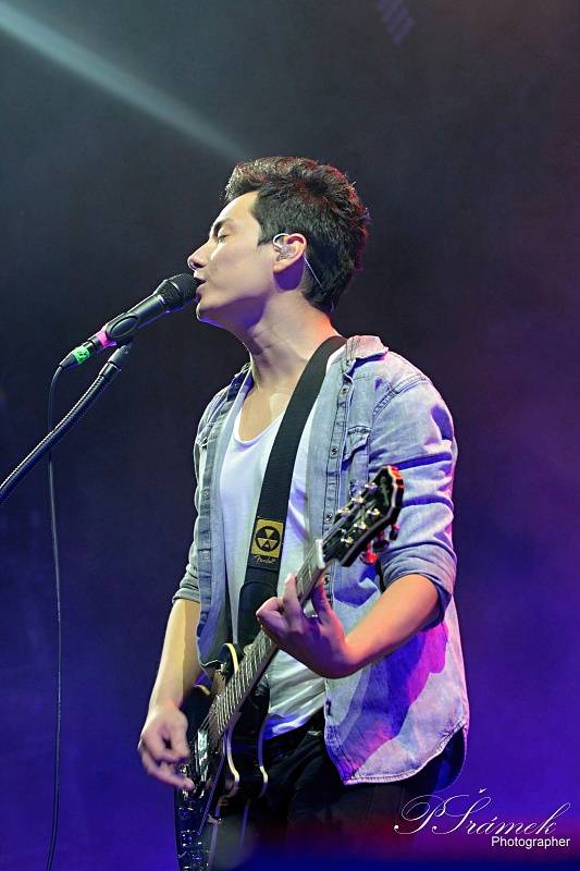 Kryštof roztloukl Srdcebeat v Ostravě: balónky, létající Richard Krajčo a velká show