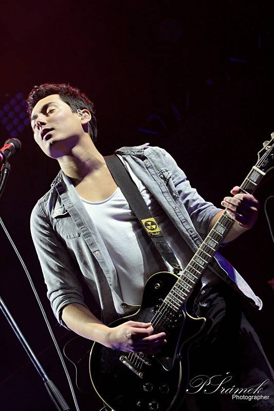 Kryštof roztloukl Srdcebeat v Ostravě: balónky, létající Richard Krajčo a velká show