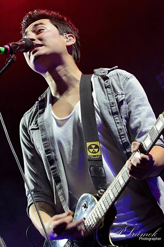 Kryštof roztloukl Srdcebeat v Ostravě: balónky, létající Richard Krajčo a velká show