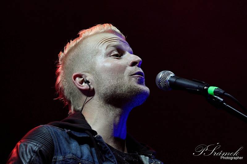 Kryštof roztloukl Srdcebeat v Ostravě: balónky, létající Richard Krajčo a velká show