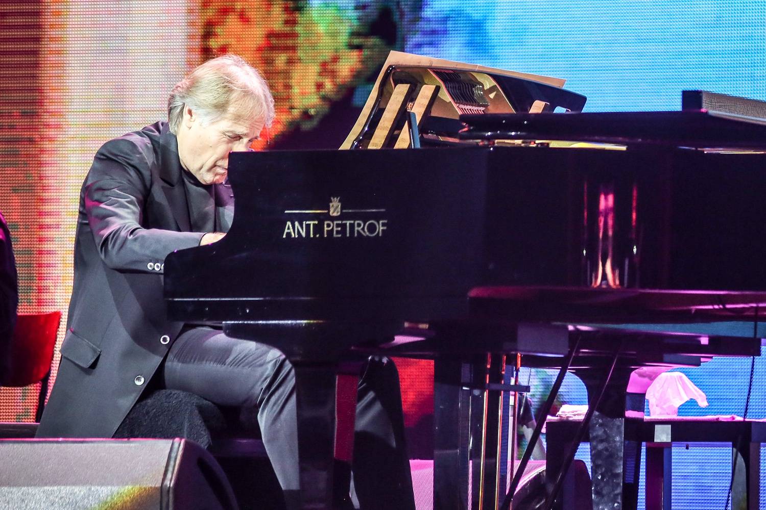Richard Clayderman zahřál Kongresové centrum pianovými melodiemi