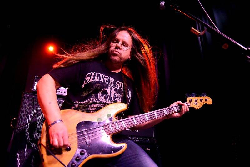 Skinny Molly dali Praze ochutnat vůni jižanského rocku