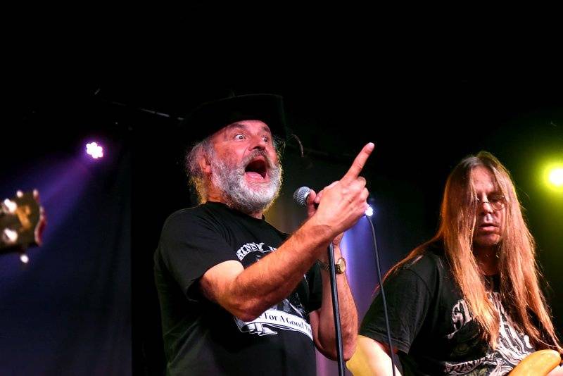 Skinny Molly dali Praze ochutnat vůni jižanského rocku