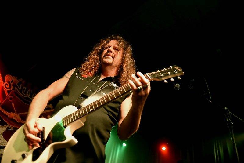 Skinny Molly dali Praze ochutnat vůni jižanského rocku