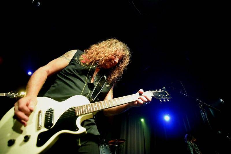 Skinny Molly dali Praze ochutnat vůni jižanského rocku