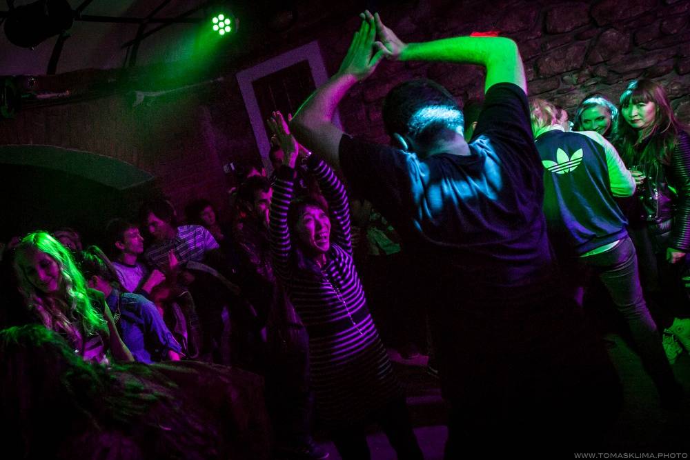 Narozeniny se Chapeau Rouge slavili N.O.H.A. i Smrtislav