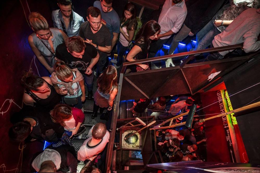 Narozeniny se Chapeau Rouge slavili N.O.H.A. i Smrtislav