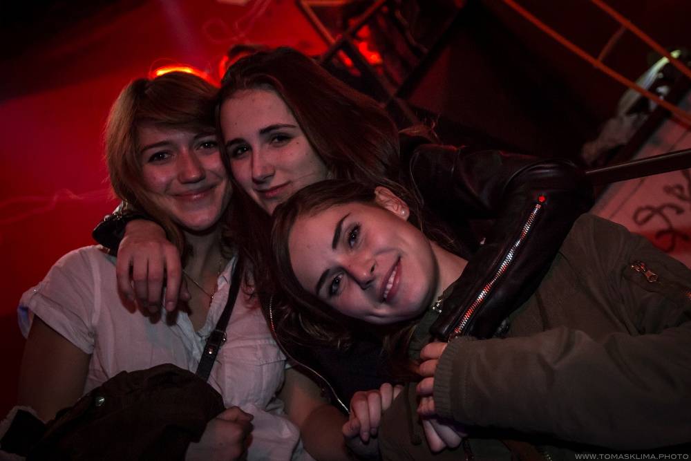 Narozeniny se Chapeau Rouge slavili N.O.H.A. i Smrtislav