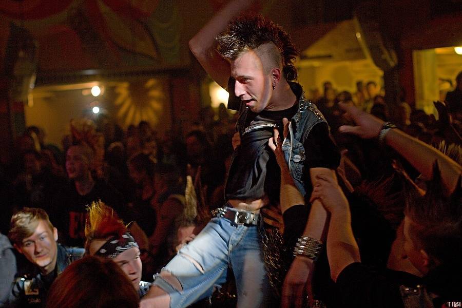 Punkový večírek v Písku s SPS a E!E