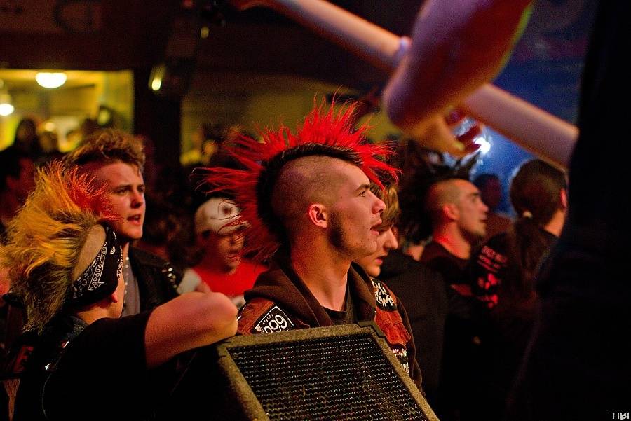 Punkový večírek v Písku s SPS a E!E