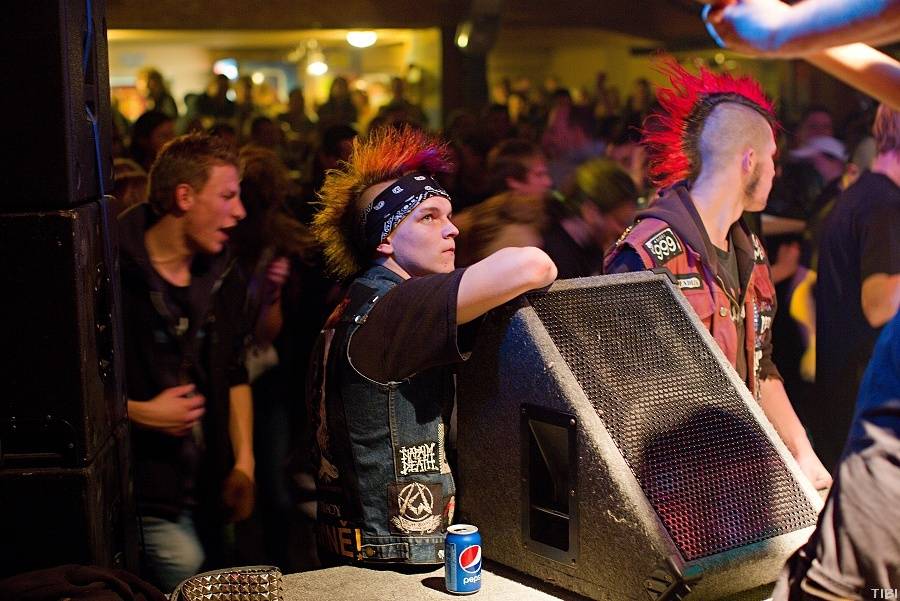 Punkový večírek v Písku s SPS a E!E