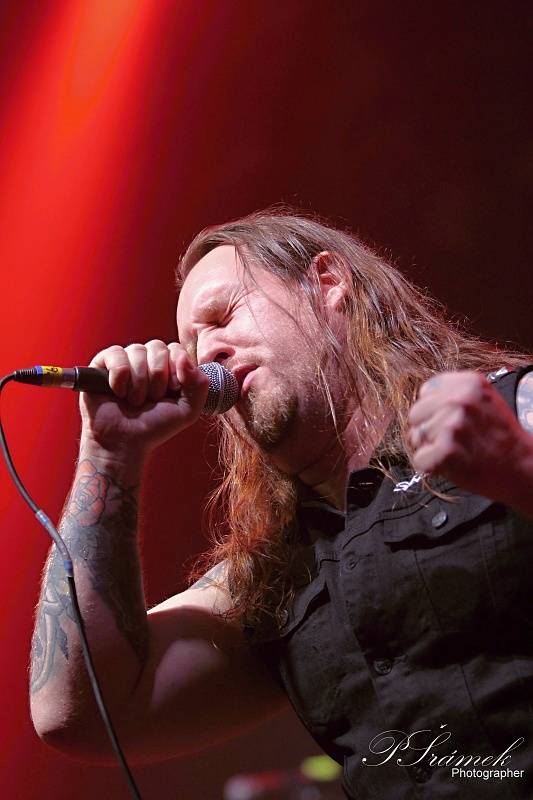 Zlín pod palbou metalu: Zahráli Epica a Eluveitie 