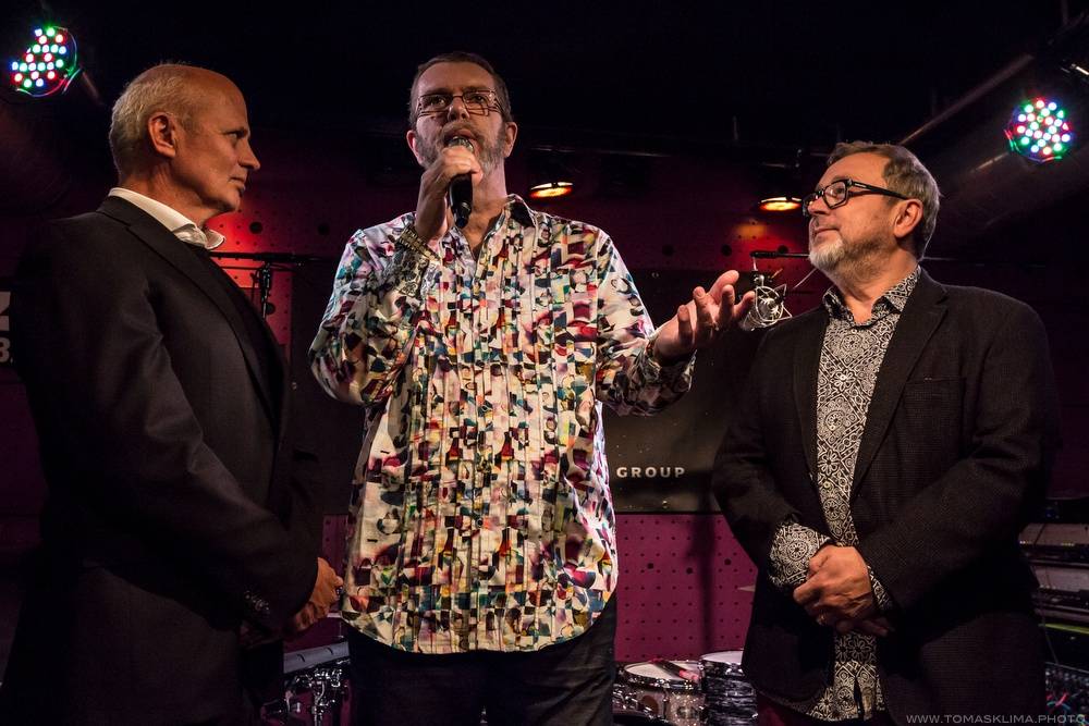 V JazzDocku se rozdávaly Zlaté a Platinové desky, hráli Xindl X, Slza, Mirai i Mandrage