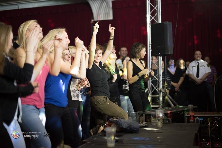 MIG 21 se vrátili do Plzně a vyprodali KD Peklo 