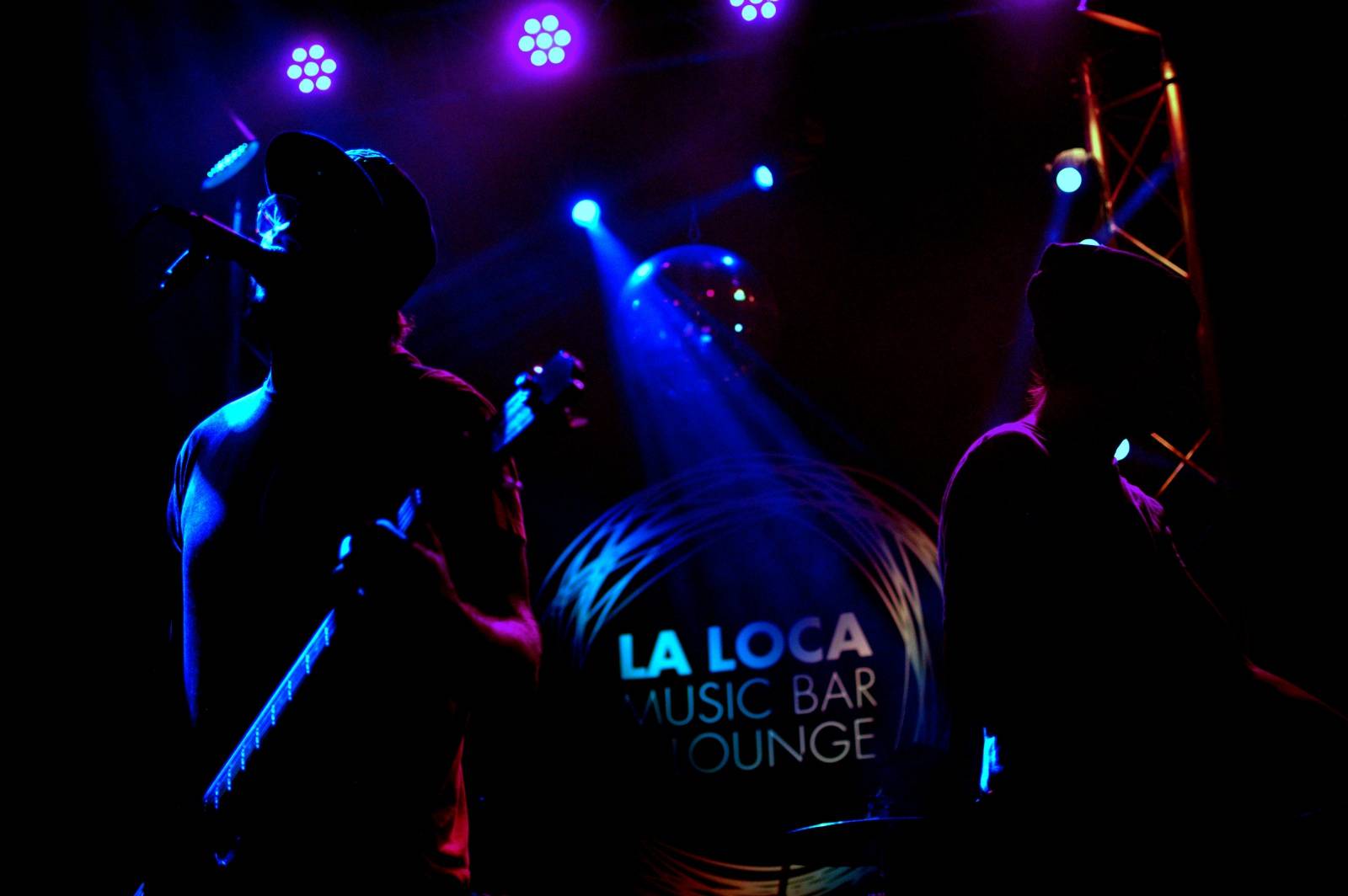 Kofe-in a Lety mimo se zastavili v pražském klubu La Loca