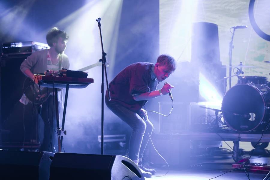 První den Nouvelle Prague ovládli Ghost Of You, Kadebostany či Wild Tides