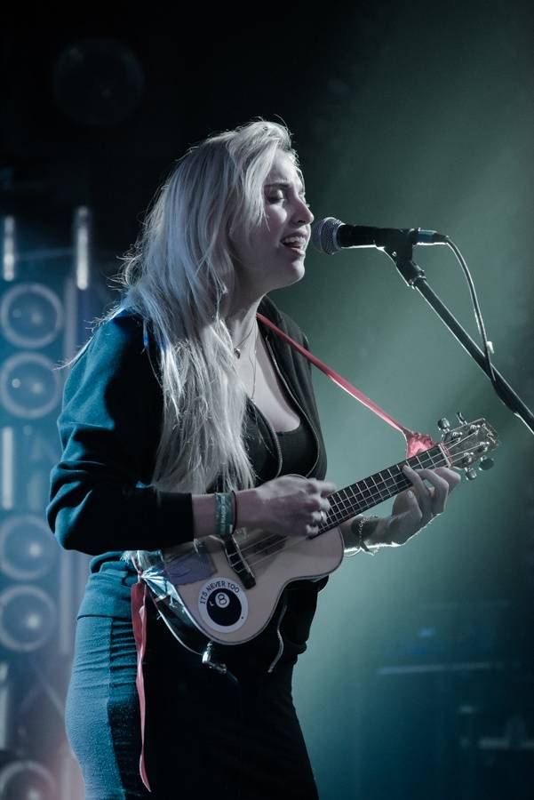 První den Nouvelle Prague ovládli Ghost Of You, Kadebostany či Wild Tides