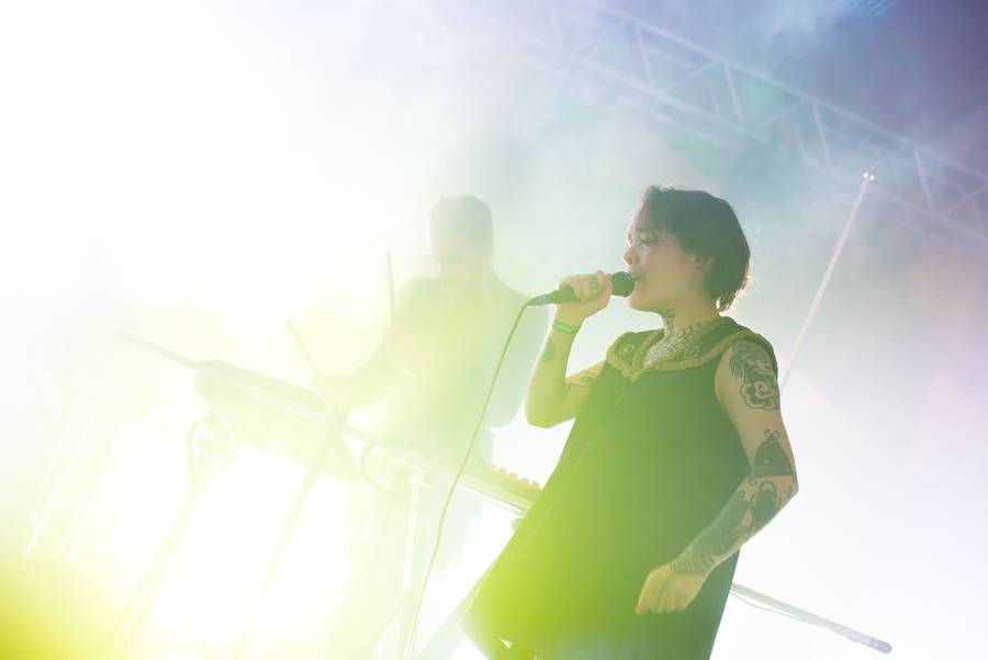 První den Nouvelle Prague ovládli Ghost Of You, Kadebostany či Wild Tides