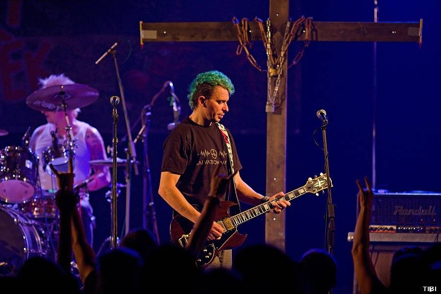 Visací zámek ukřižoval svého Ježíše, asistovali Plexis