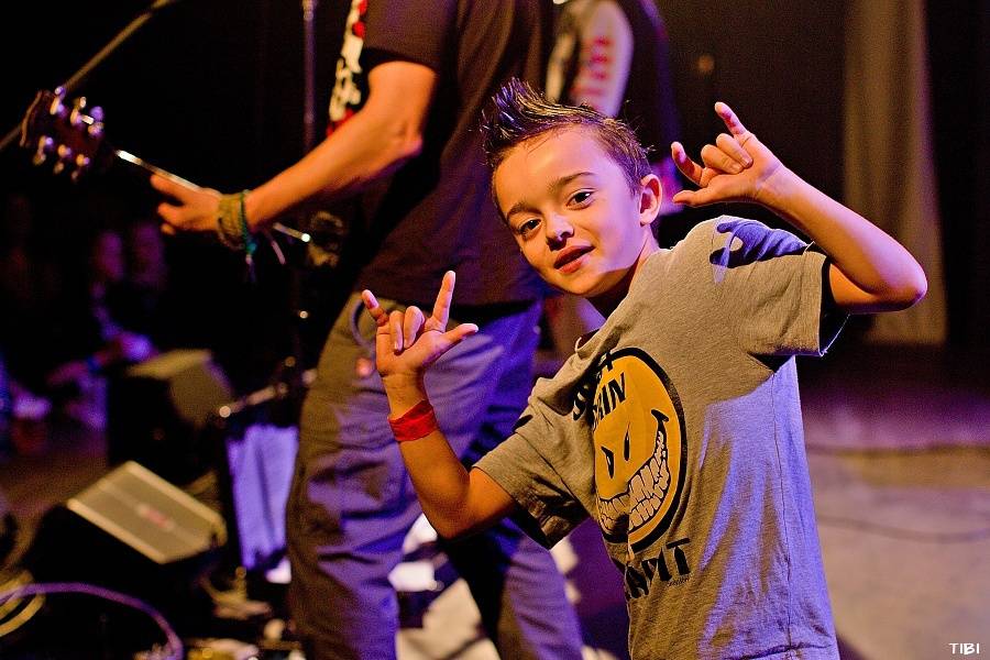 Visací zámek ukřižoval svého Ježíše, asistovali Plexis