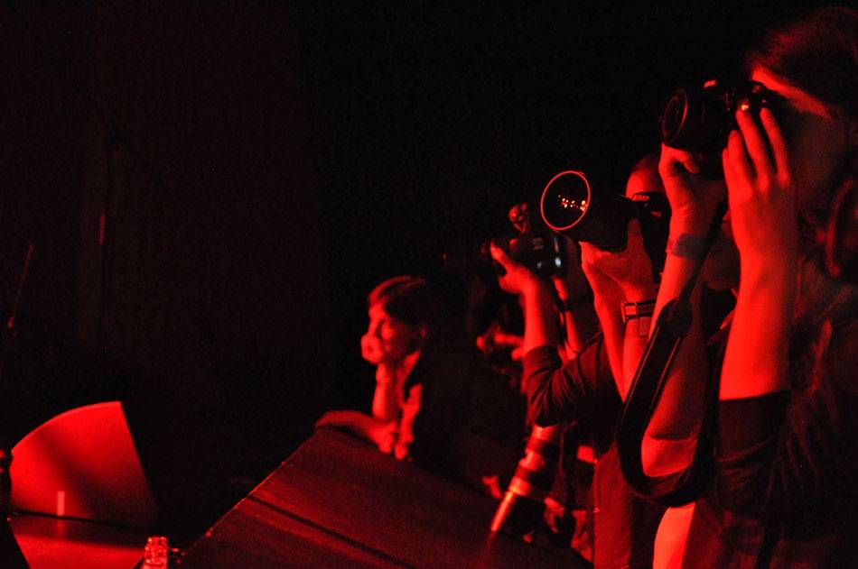 Tleskám, tleskáš, tleskáme - Rhye poprvé v Praze