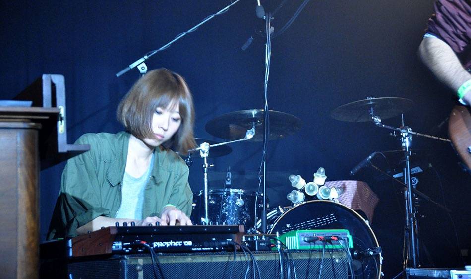 Tleskám, tleskáš, tleskáme - Rhye poprvé v Praze