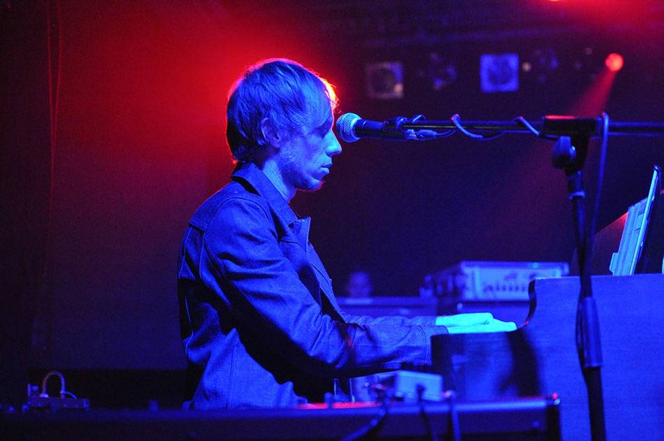 Tleskám, tleskáš, tleskáme - Rhye poprvé v Praze