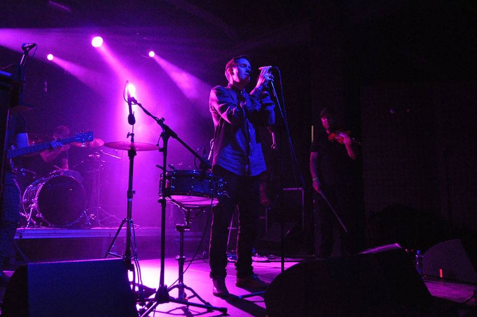 Tleskám, tleskáš, tleskáme - Rhye poprvé v Praze