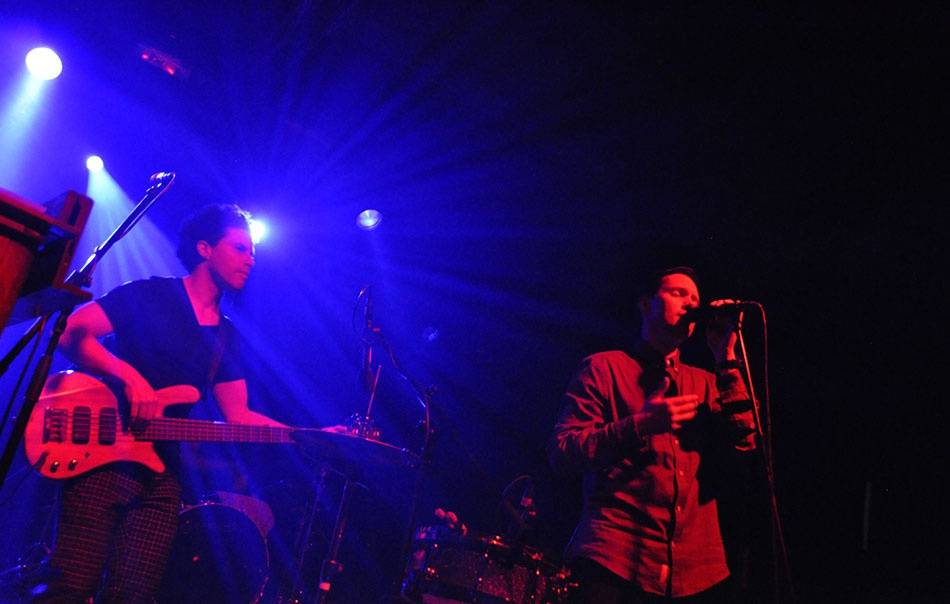 Tleskám, tleskáš, tleskáme - Rhye poprvé v Praze