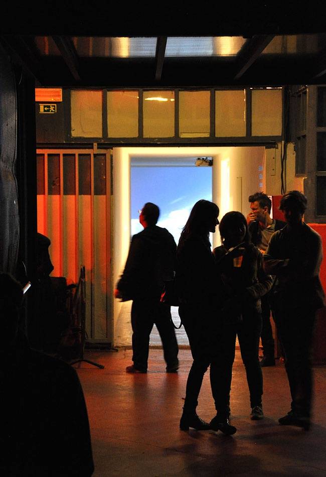 Tleskám, tleskáš, tleskáme - Rhye poprvé v Praze