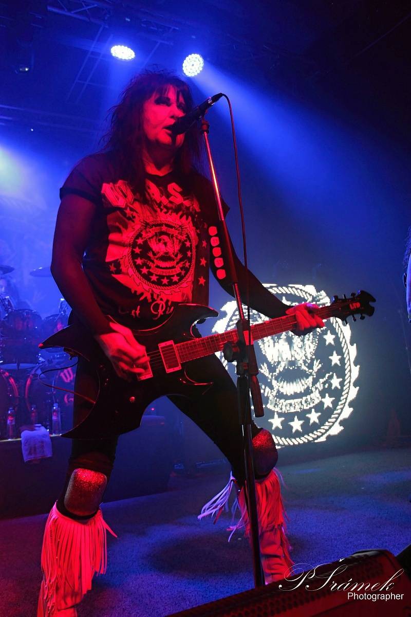 Strašáci W.A.S.P. přivezli do Ostravy svůj cirkus