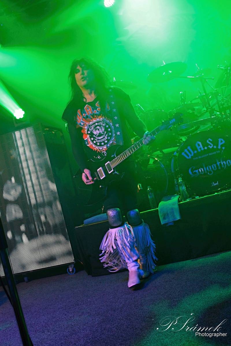 Strašáci W.A.S.P. přivezli do Ostravy svůj cirkus