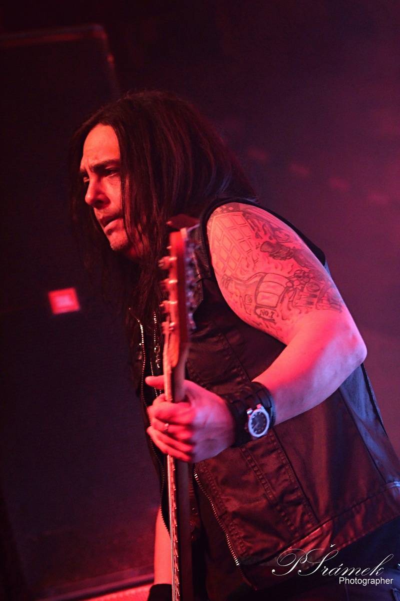 Strašáci W.A.S.P. přivezli do Ostravy svůj cirkus