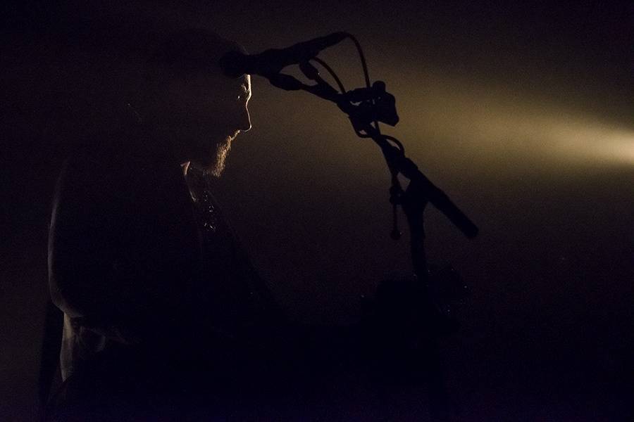 Fink ponořil pražský klub Roxy do snu