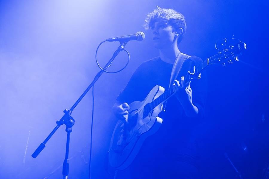 Fink ponořil pražský klub Roxy do snu