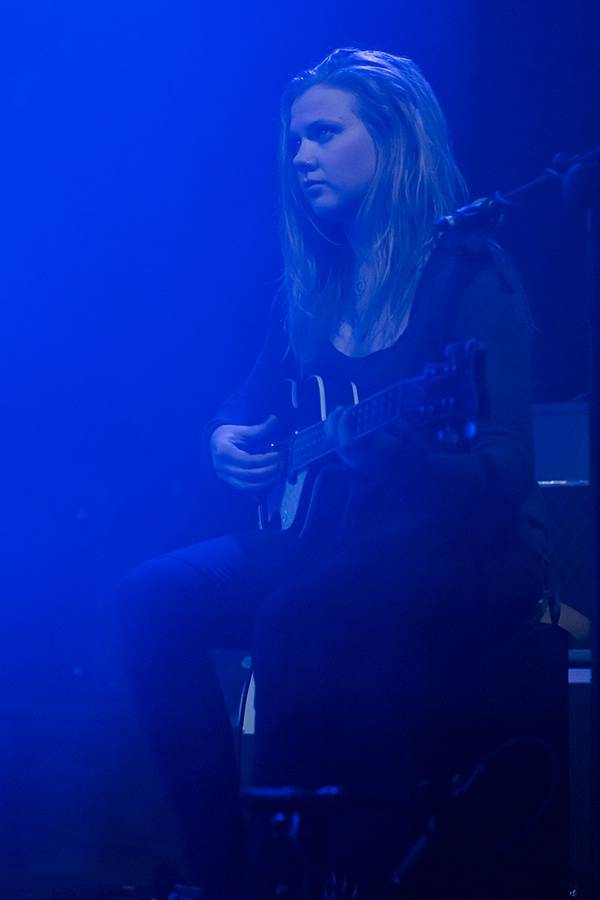 Fink ponořil pražský klub Roxy do snu