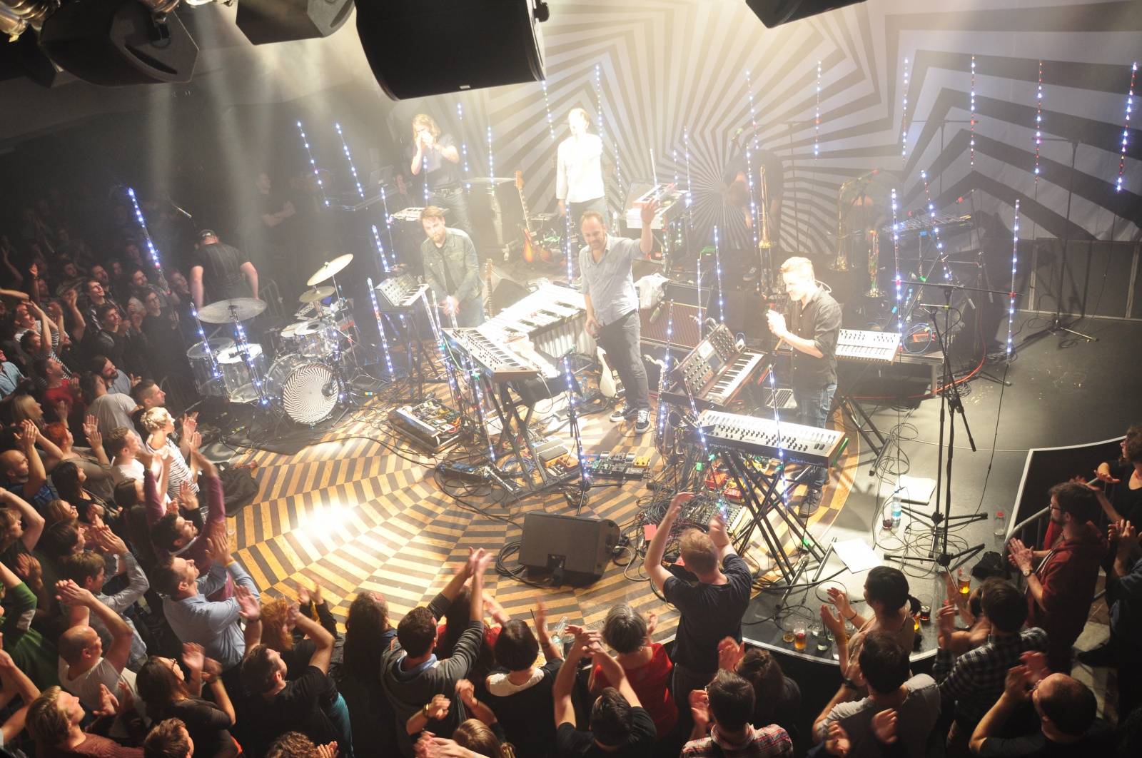 Jaga Jazzist očarovali Prahu jazzem